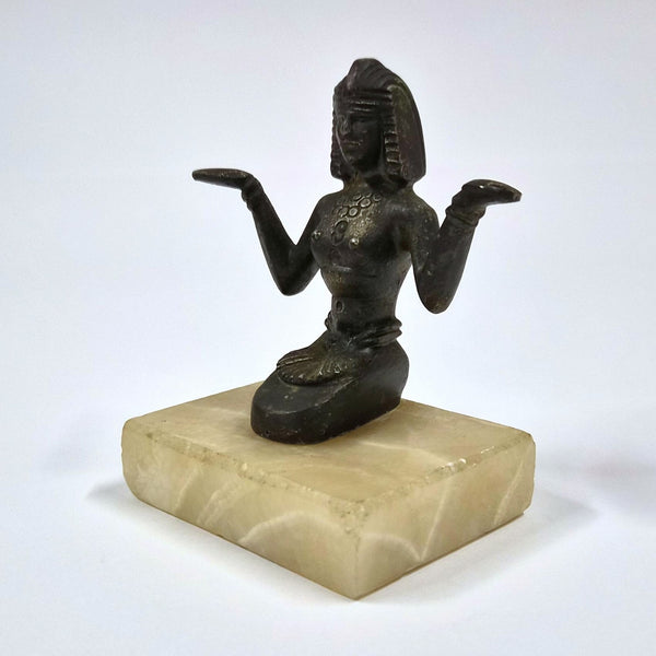 Vintage egyptisch Cleopatra-beeldje op albasten voet