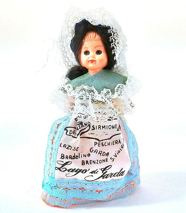 Vintage klederdrachtpopje uit het Gardameergebied, Italië
