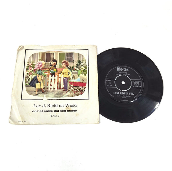 Vintage Loeki, Rieki en Wieki – Het Pakje Dat Kon Huilen / Het Vakantiepakje