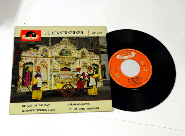 De Lekkerkerker – Officer Of The Day / Serenade Gouden Hart