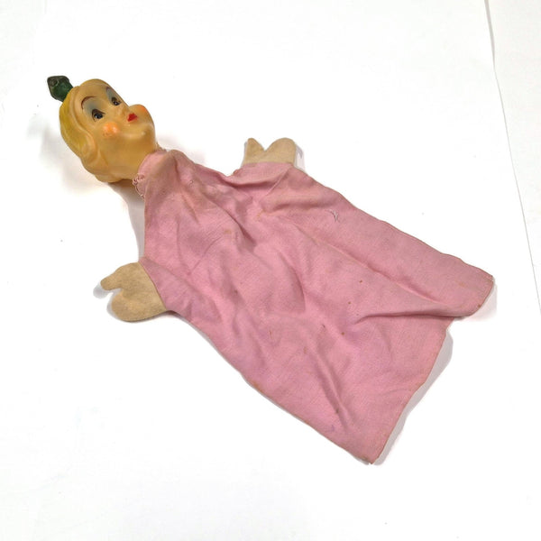 Vintage prinses handpop met vinyl hoofd en roze jurk