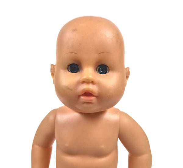 Vintage babypop met slaapogen, beweegbare ledematen, plastic, zonder kleding