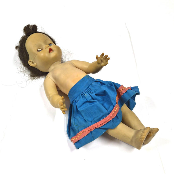 Vintage looppop uit de jaren 50 van hard plastic met slaapogen