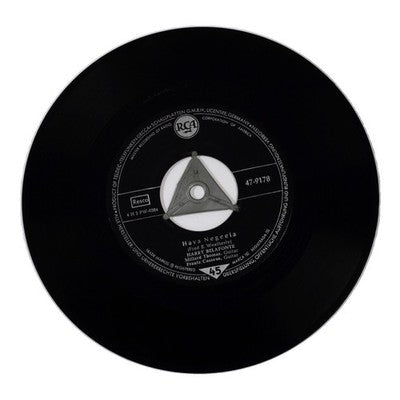 Harry Belafonte – Hava Nageela / Judy Drownded
