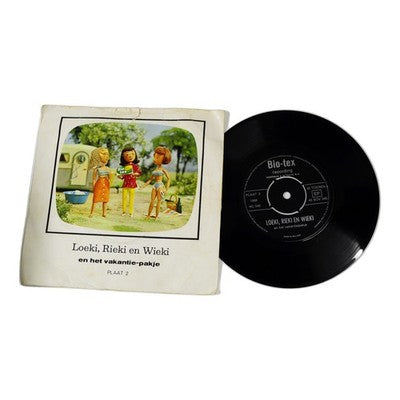 Vintage Loeki, Rieki en Wieki – Het vakantie-pakje / Het pakje dat kon huilen