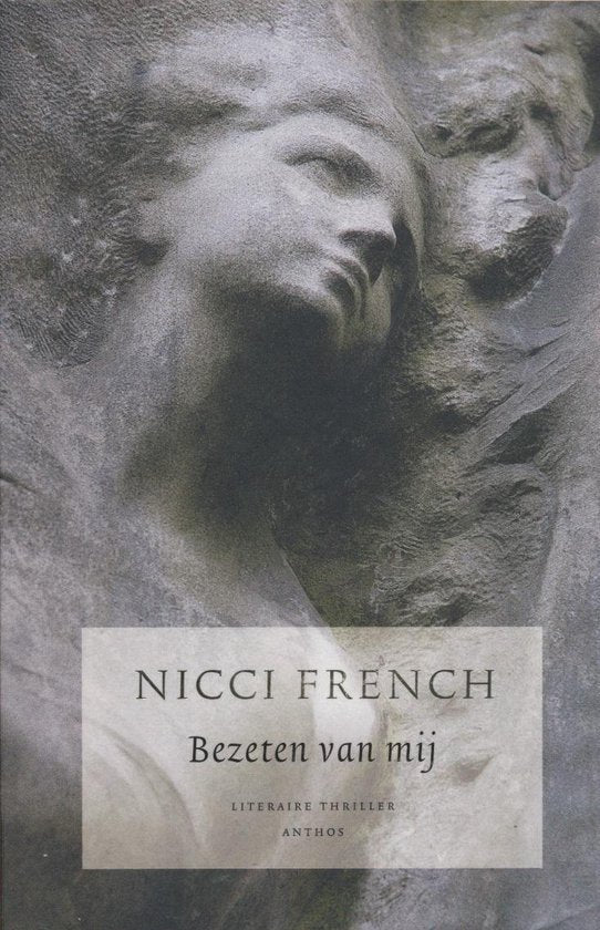 Bezeten van mij - Nicci French, Molly van Gelder
