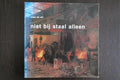 Niet by staal alleen - Wit