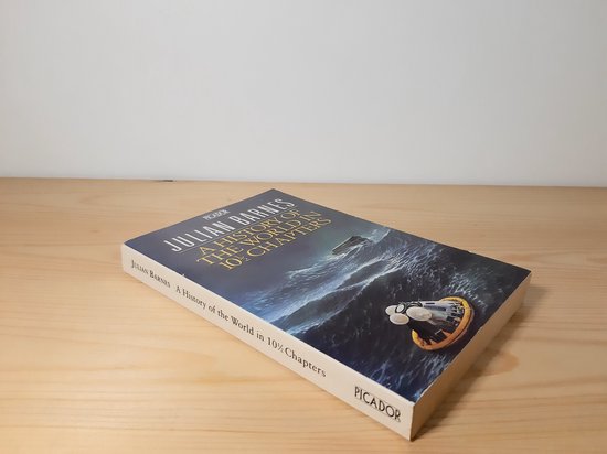 A History of the World in 10 1/2 Chapters - Julian Barnes