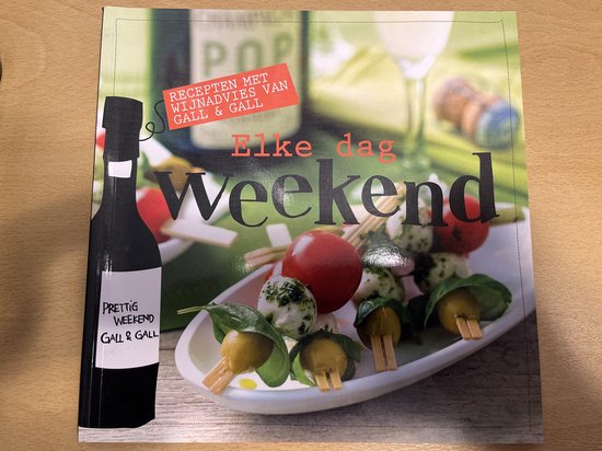Elke dag weekend - BBQ - Stephanie Pander (Hoofdredactie), Femke Graatsma (Bureauredactie)