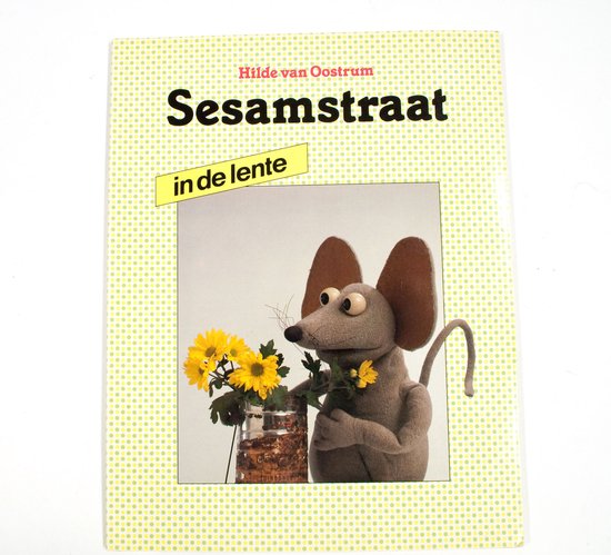 Sesamstraat in de lente - Oostrum, Ton Hasebos