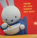 Nijntje en oma bakken een taart - Dick Bruna