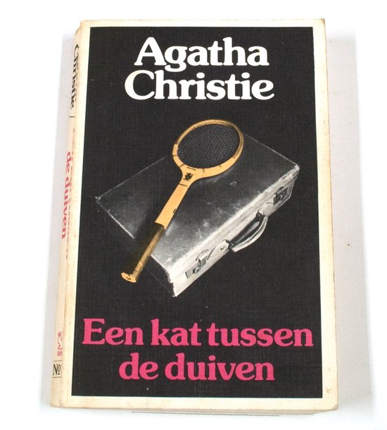 Een kat tussen de duiven - Agatha Christie