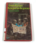 Een gat in de grens - Guus Kuijer, The Tjong Khing