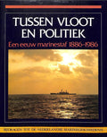 Tussen vloot en politiek - L. Brouwer