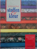 Stoffen en kleur - Penders Mary Coyne