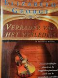 Verrader Van Het Verleden - Elizabeth George, Riet Neehus