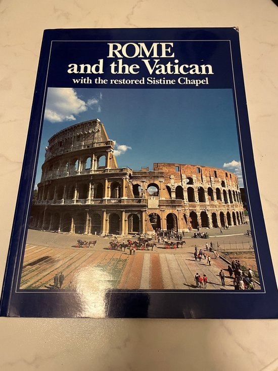 Rome and the Vatican with the restored Sistine Chapel - Boek