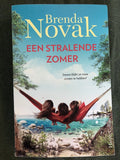 Een stralende zomer - Brenda Novak