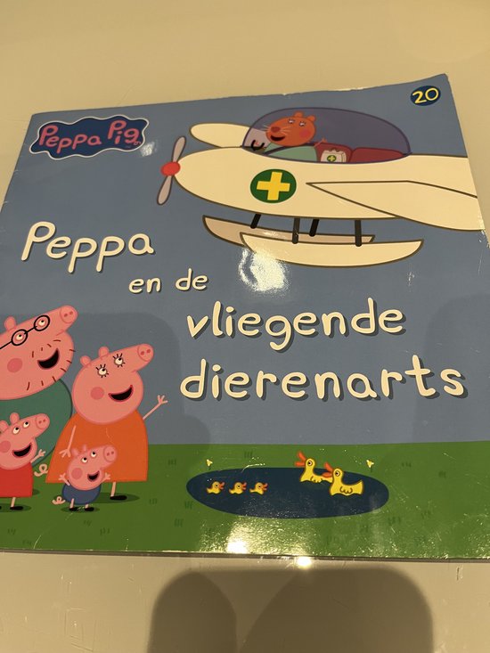 Peppa en de vliegende dierenarts - Neville Astley
