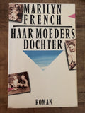 HAAR MOEDERS DOCHTER - M. French