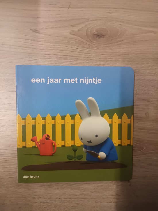 Een jaar met Nijntje - Dick Bruna