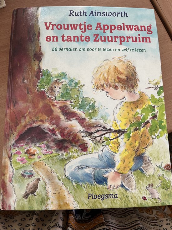 Vrouwtje Appelwang en tante Zuurpruim - Ruth Ainsworth, Shirley Ill. Hughes