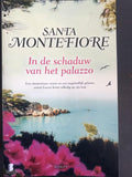 In de schaduw van het palazzo - Santa Monteriore - Santa Montefiore