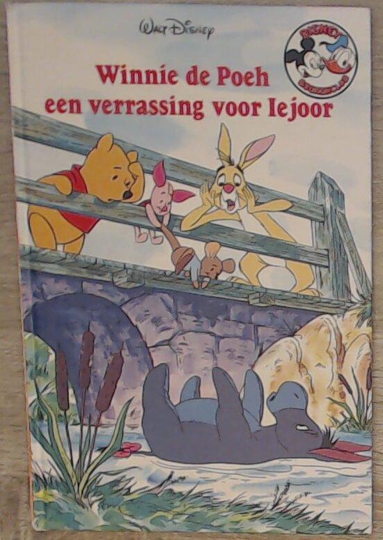 Winnie de Poeh een verrassing voor Iejoor - Disney