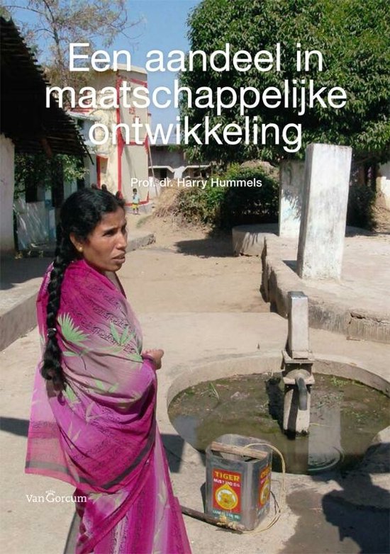 Een Aandeel In Maatschappelijke Ontwikkeling - Harry Hummels