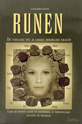 Runen De Toegang Tot Je Innerlijke Krach - Cassandra Eason